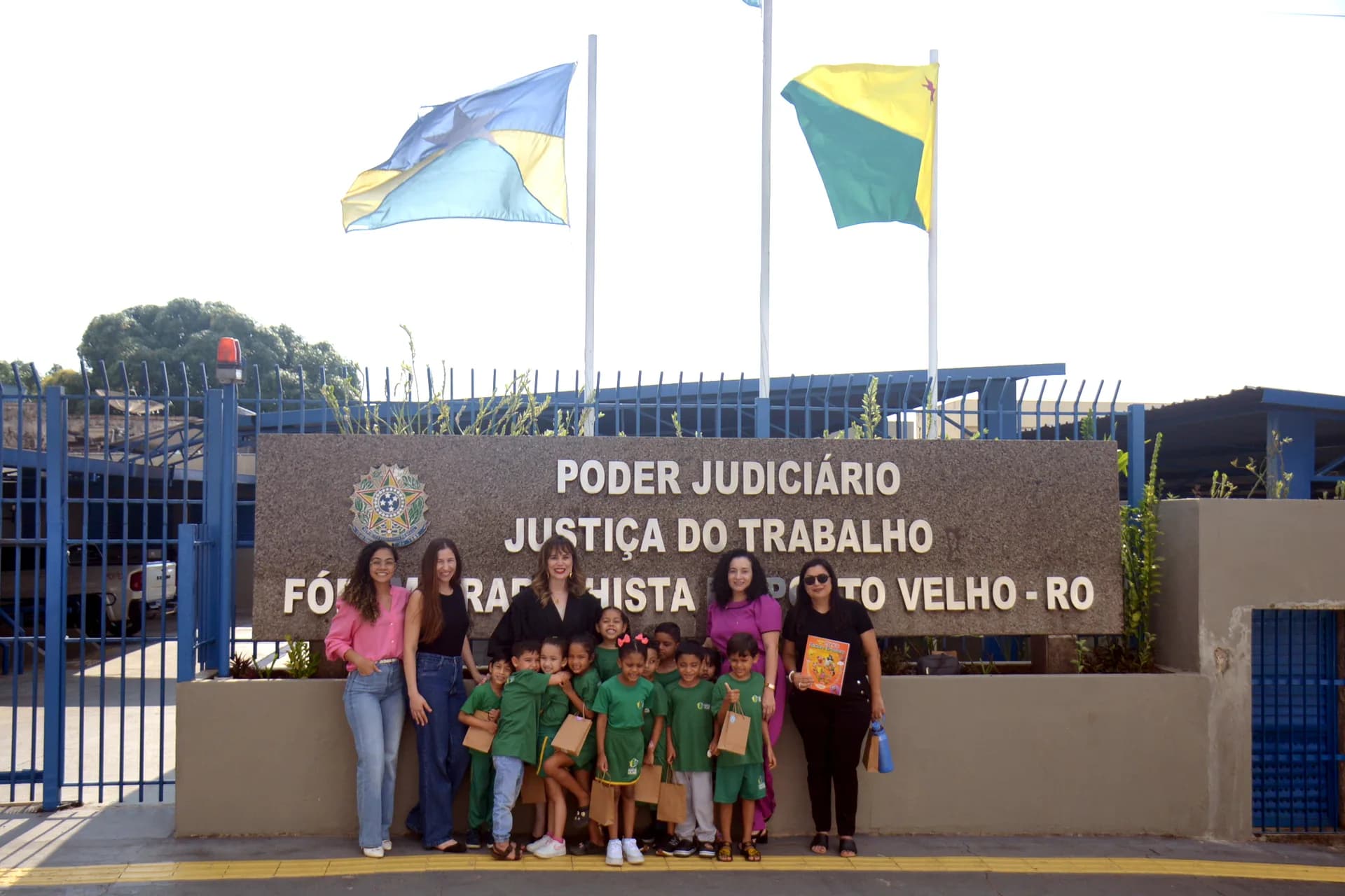 Em Rondônia, criança conduz audiência simulada na Justiça do Trabalho durante a ação "Presente do Futuro"